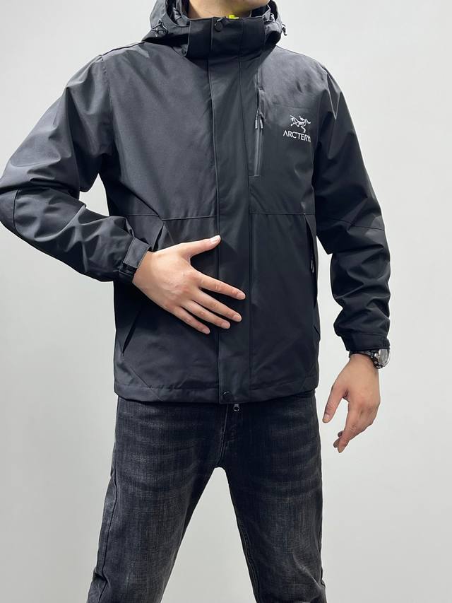 1655# Arc'teryx Casual 3-in-1 Fleece Jacket with Liner! The liner is removable T