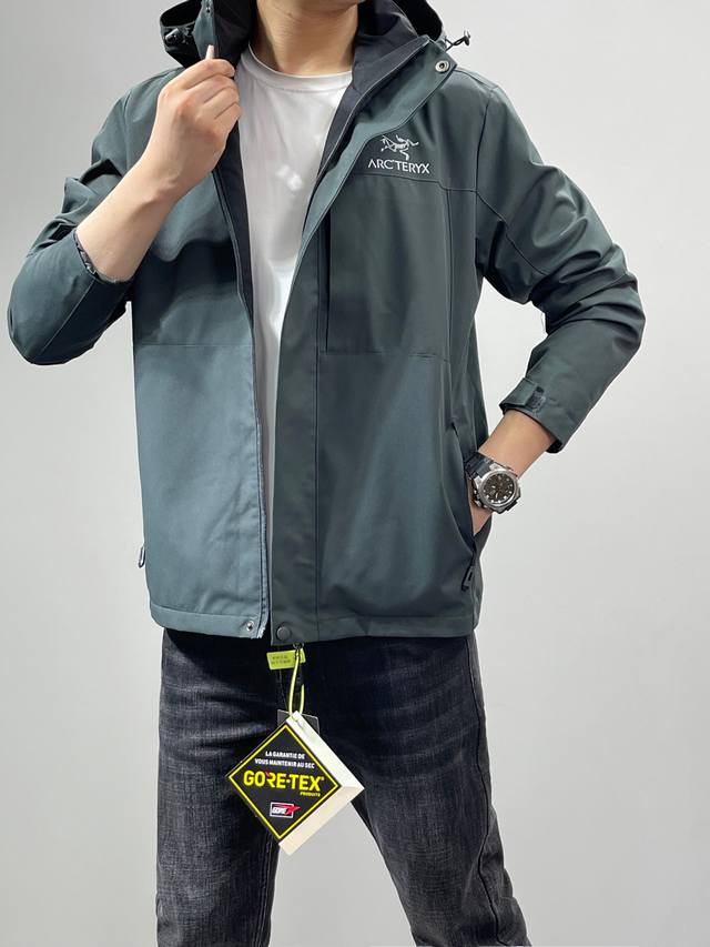 19661# New Arc'Teryx Arc'teryx Gore-Tex waterproof breathable soft shell jacket