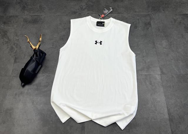 New vests are available for 25Ss. Summer new Under Armour silicone logo pure co