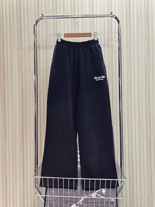 Balenciaga Balenciaga 24Ss letter embroidered elastic straight sports pants, was