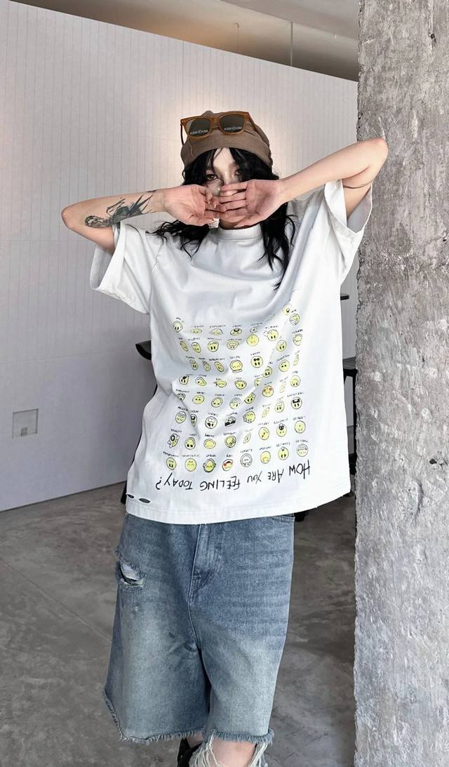 Balenciaga 24Ss new round neck short sleeve T-shirt with pattern printing and wo