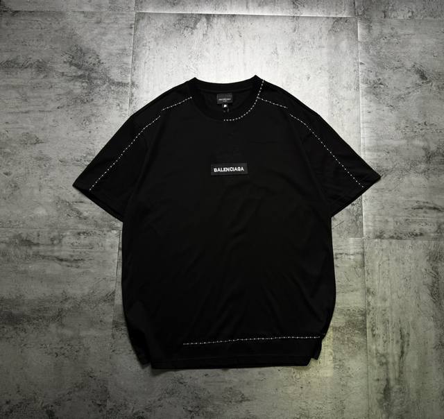 Balenciaga printed couple short-sleeved T-shirtThe fabric is made of combed cott
