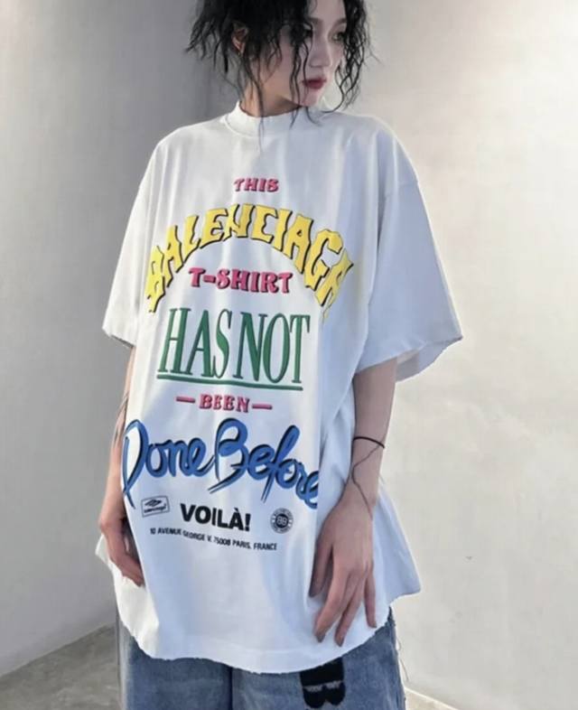 Balenciaga new T-shirt The latest contrast color offset printing design on the