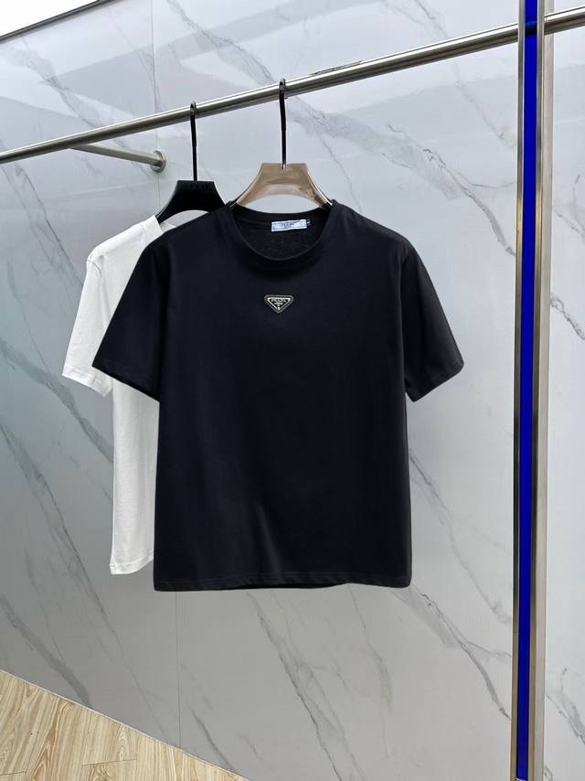 Prada 2025 Spring and Summer New Releases Newest Short-sleeved Round Neck T-shi