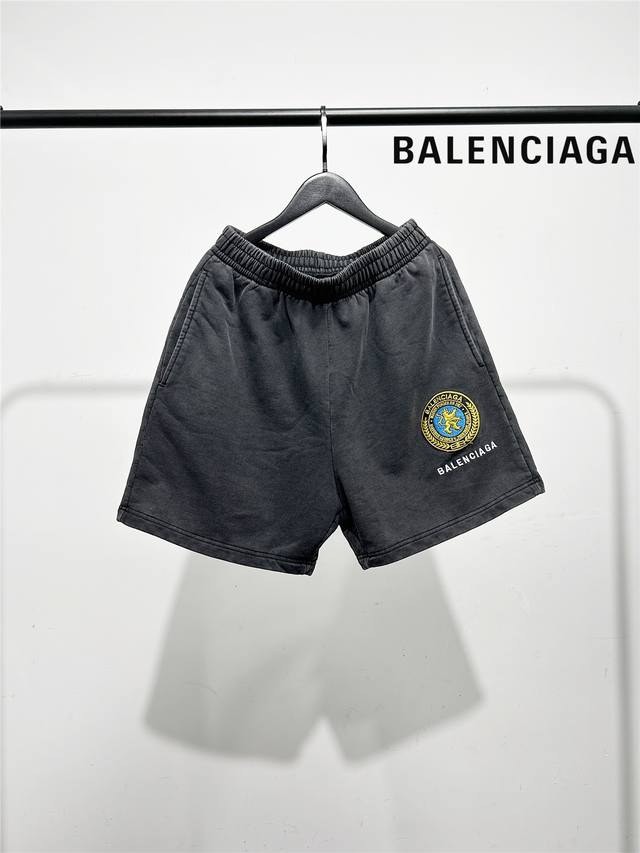 Balenciaga 2025 summer new badge letter logo embroidered shorts The quality of t