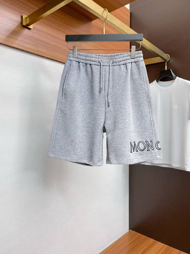 Moncler summer logo knitted sports casual shorts Os version cut creates an extr