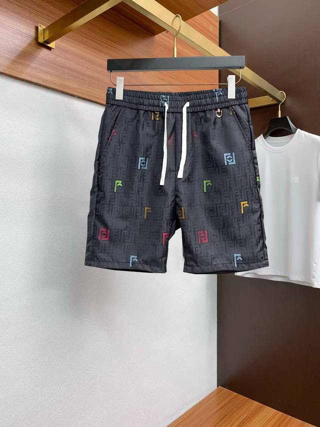 Fendi Summer Logo Knitted Sports Casual Shorts Os version cut creates an extrem