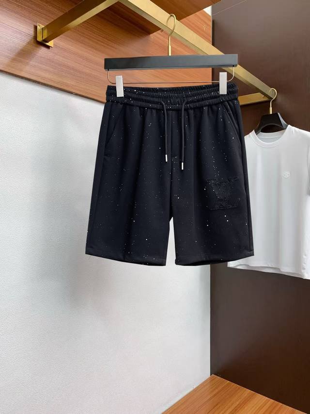 Lv Summer Logo knitted sports casual shorts Os version cut creates an extremely