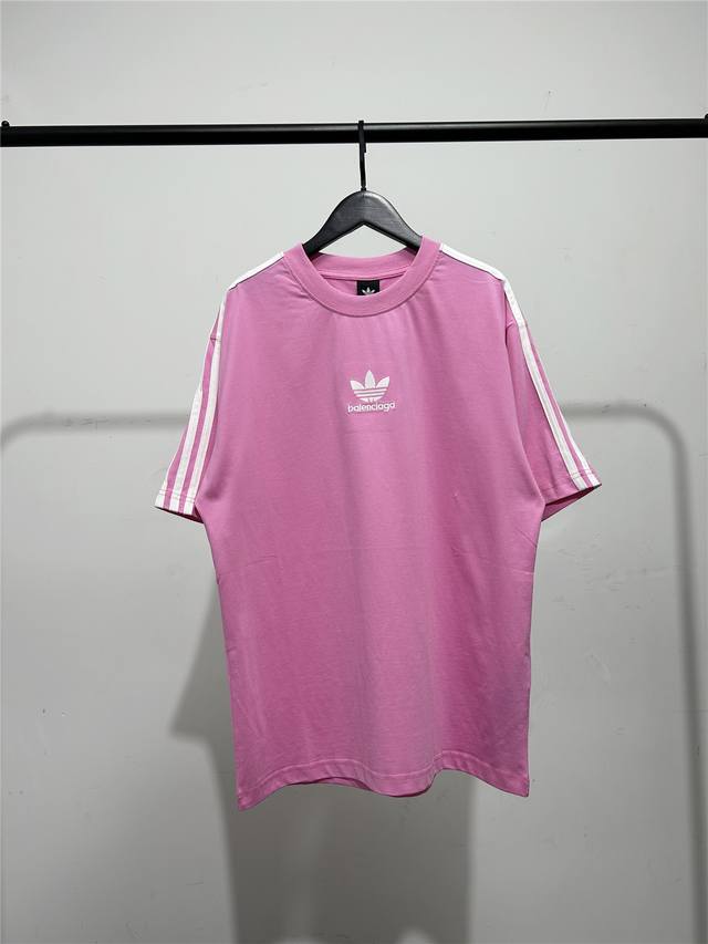 High version, very good quality! Balenciaga co-branded Adidas Trefoil series un