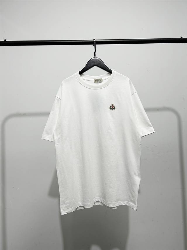 High version, very good quality! The latest Moncler wool short-sleeved T-shirt