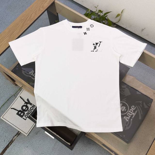 Style number: Xd6666 High version 2025 new Louis Vuitton Lv neckline splicing p