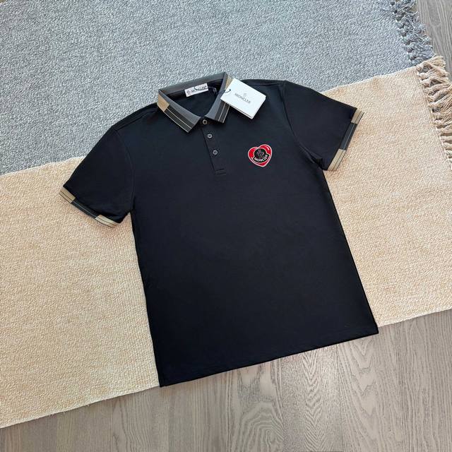 for Moncler short-sleeved Polo shirt with heart-shaped embroidered label DDD. C