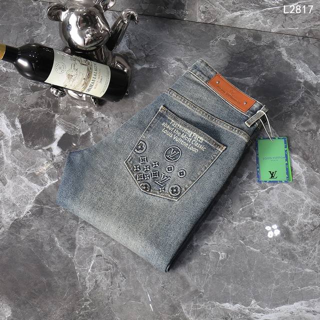 Lv 2025 Autumn and Winter European counter new super A purchasing level overseas