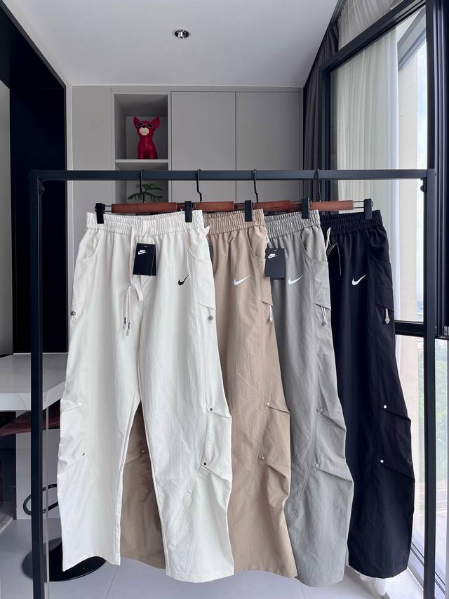 Nike workwear pleated straight pants Nike American rivet pleated straight pants