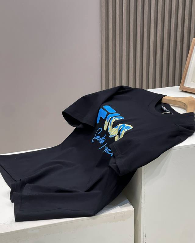 High quality Fila 2025 early spring latest series! The logo printed on the ches