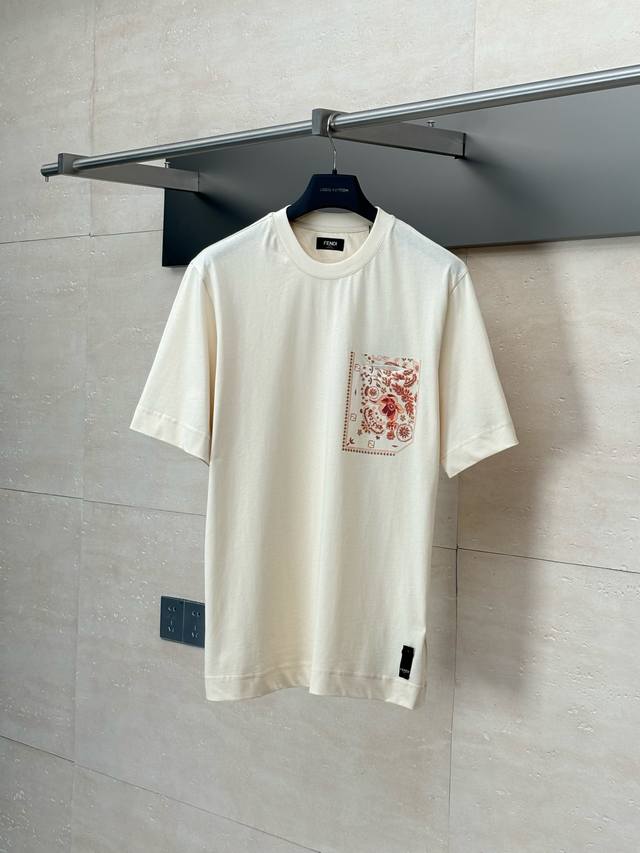 Fendi* Fendi 25Ss new wax flower pocket round neck short-sleeved T-shirt Made of