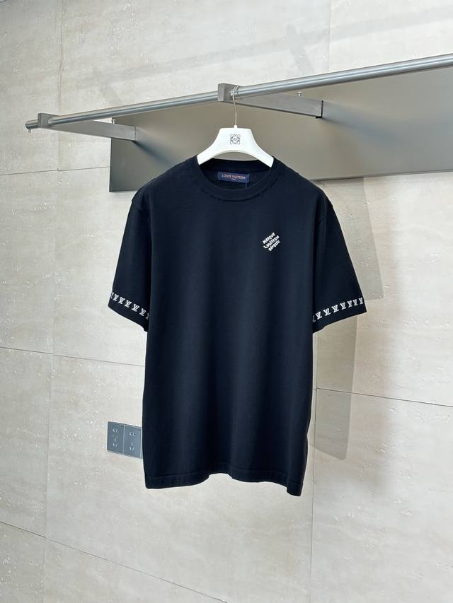 Lv* Louis 25Ss new knitted short-sleeved round neck sweater uses 60-count fine c