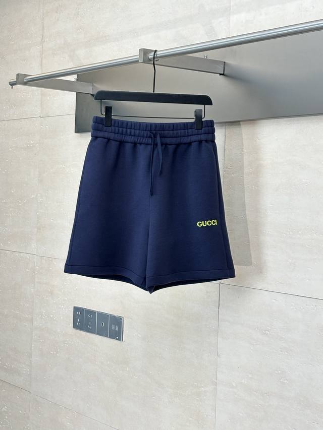 Gucc* Gucci 25Ss Letter Patch Space Cotton Shorts Made from the golden ratio of