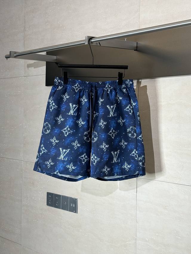 Lv Louis 25Fw starry sky print letter pattern beach shorts Size: SML Xl DDD