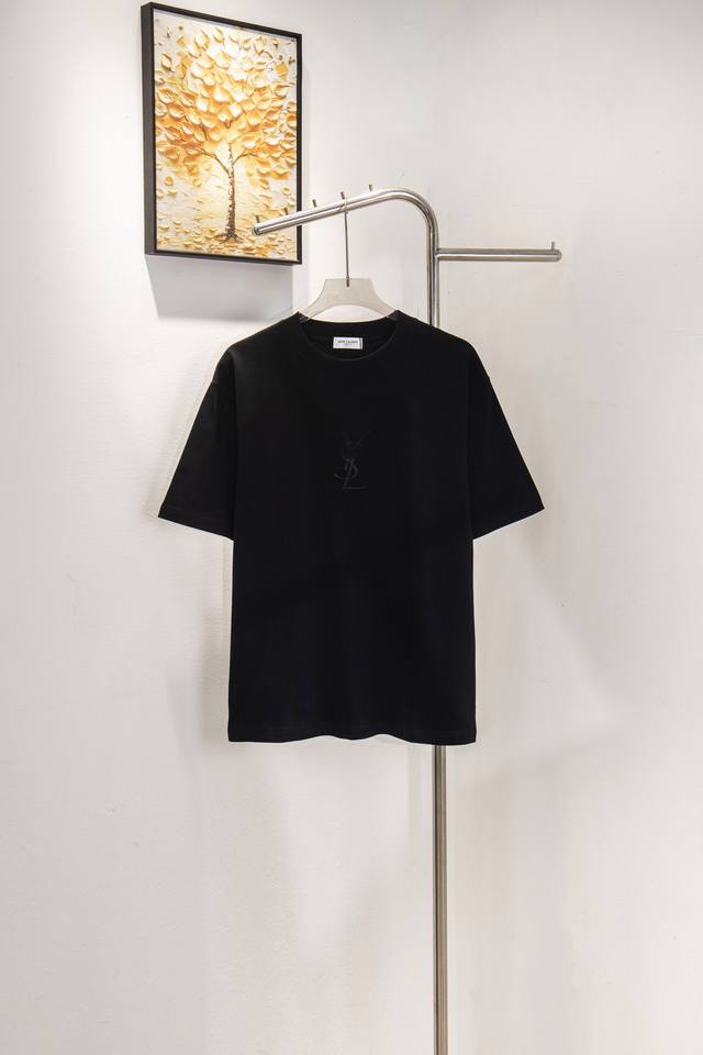 Style number: Y153 YSL Saint Laurent heavy embroidery on the chest and gradient