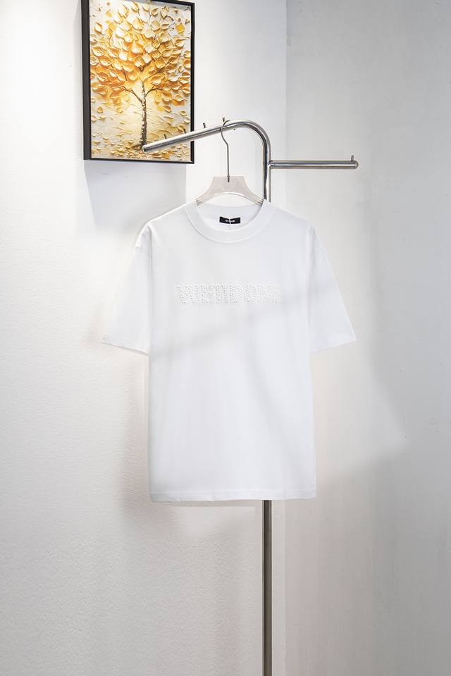 Style number: Y188 We We11Done hot pearl hot-strap couple short-sleeved T-shirt
