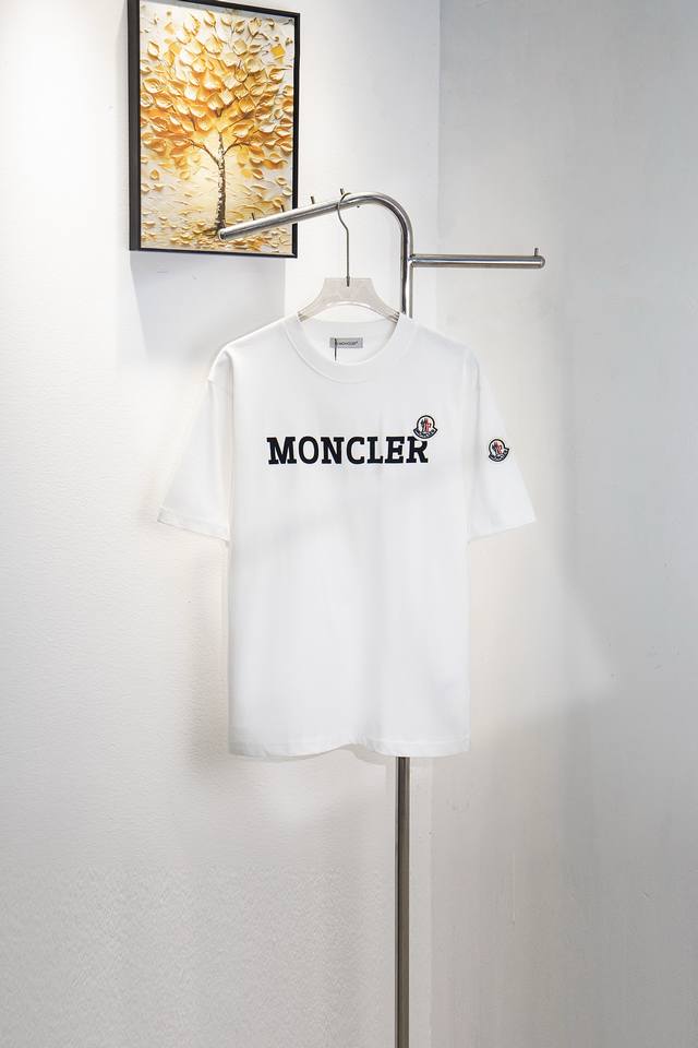 Style number: Y187 Moncler flocked letter logo embroidered on the chest classic