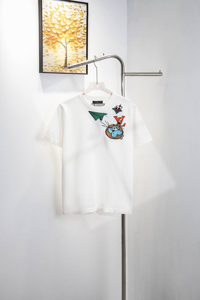 Style number: Y184 New Louis Vuitton shark paper airplane design knitted short-