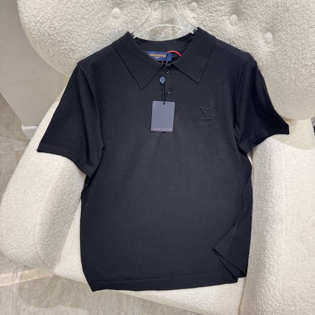 Louis VuittonLouis Vuitton Polo collar embroidered logo short sleeve polo shirtC