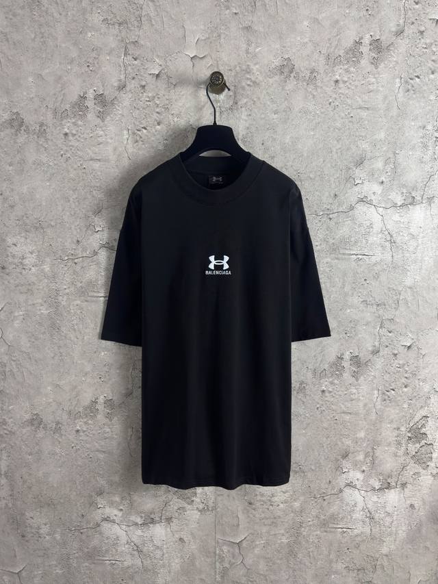 Balenciag Under Armour co-branded short-sleeved shirt Color: Black Size: Xs-L D