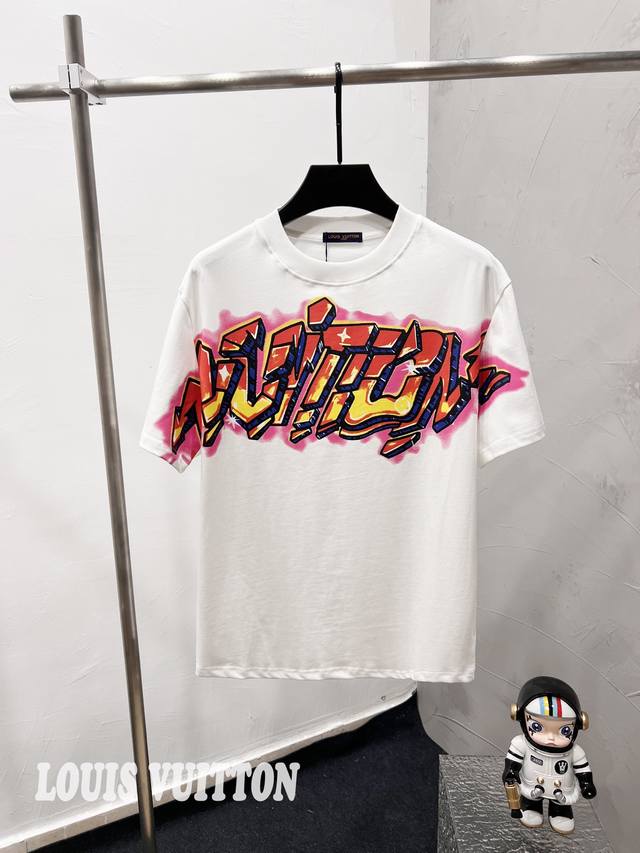 F43 Lv Lv Louis Vuitton flame graffiti letter couple T-shirt Digital direct pri