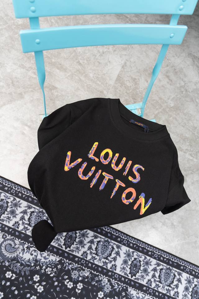 M132 Lv Sunflower Louis Vuitton Louis Vuitton show limited 24Ss new Lv letter ba