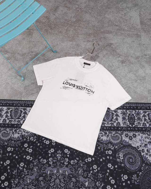Style M272 Louis Vuitton Short Sleeve 90 Louis Vuitton Lv24Ss Front and Back Le