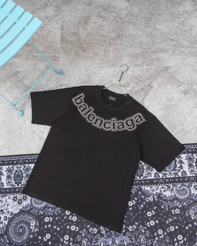 Model M208 Special Price 60 Special Price No After-sales Balenciaga Classic Nec