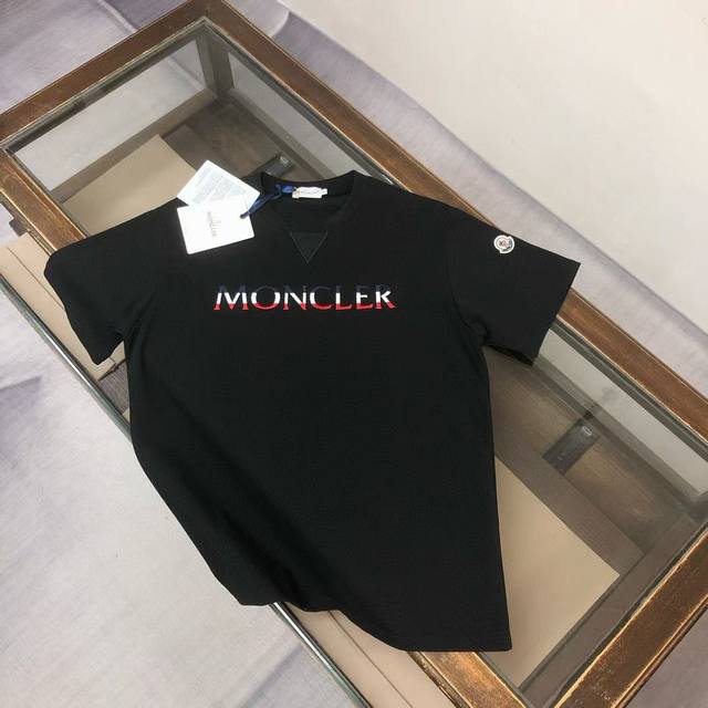 Mon*Cler 2025 Spring and Summer new releases in the Moncler counter series of pu