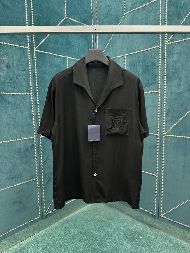 Lujia 25Ss new shirt is made of mulberry silk and hemp blend, showing the delica