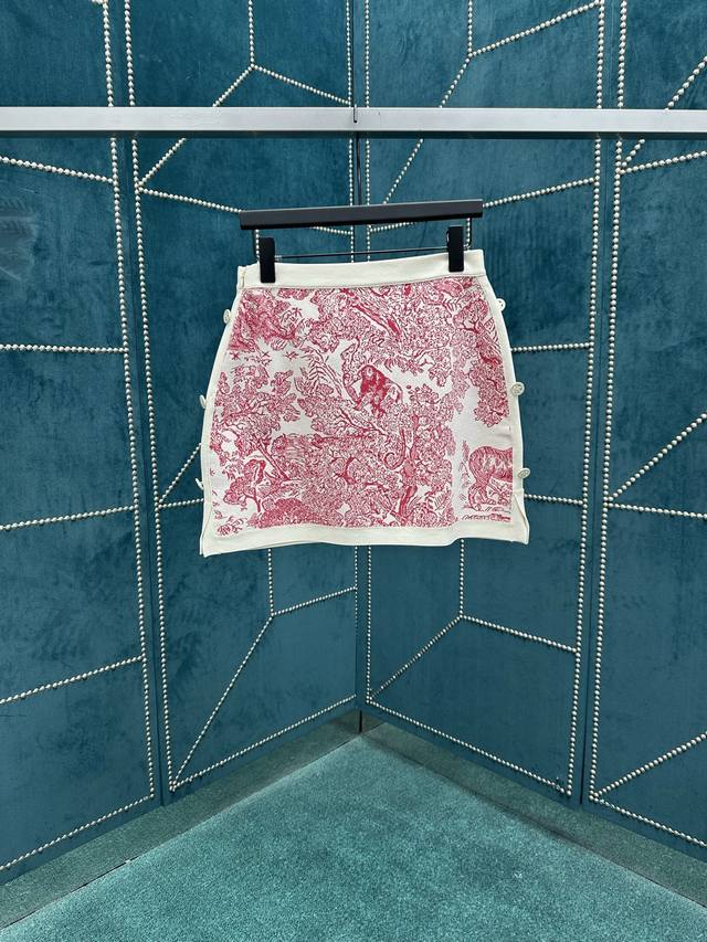 Dior25Ss New mini skirt from the Dioriviera limited edition collection, with a w