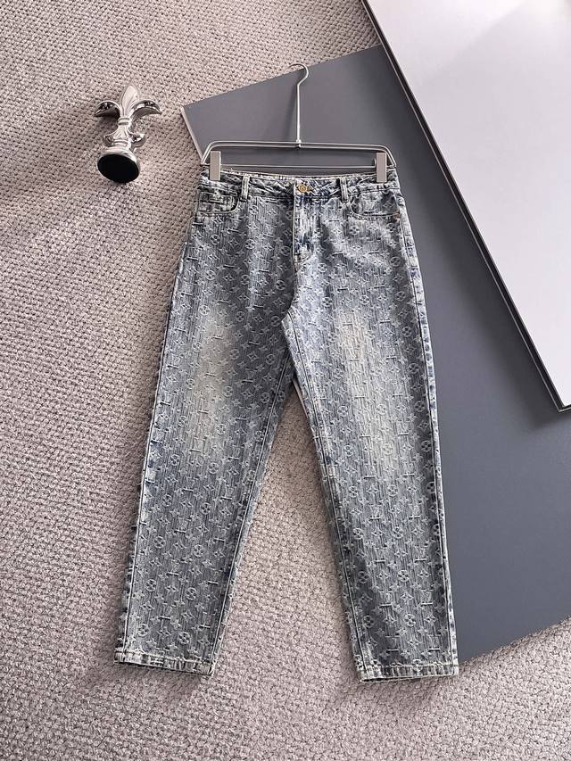 Lv 2025 new product, original jeans, brand classic logo design, three complete l