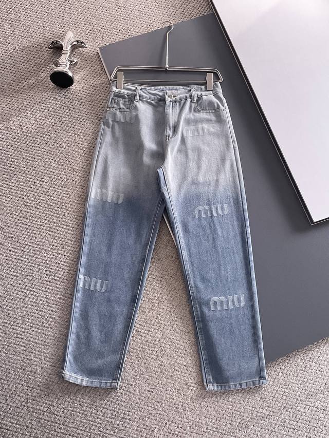 Miu 2025 new product, original jeans, brand classic logo design, three complete