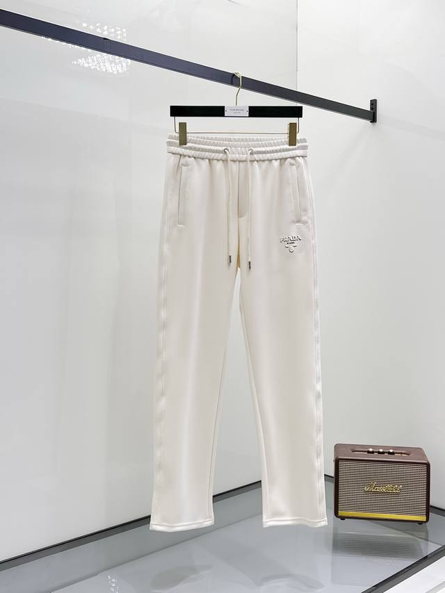 Prada's top-quality 2025 spring and summer new casual pants! Available on the o