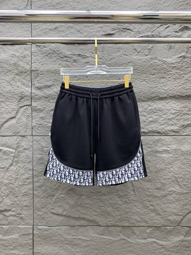 Dior 2025 Spring and Summer new men's casual shorts high-end goods simple, fashi