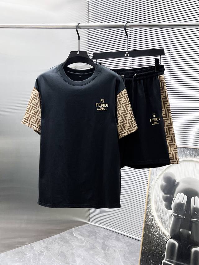 Fendi 2025Ss new summer casual short-sleeved shorts suit, high-end version! Cust