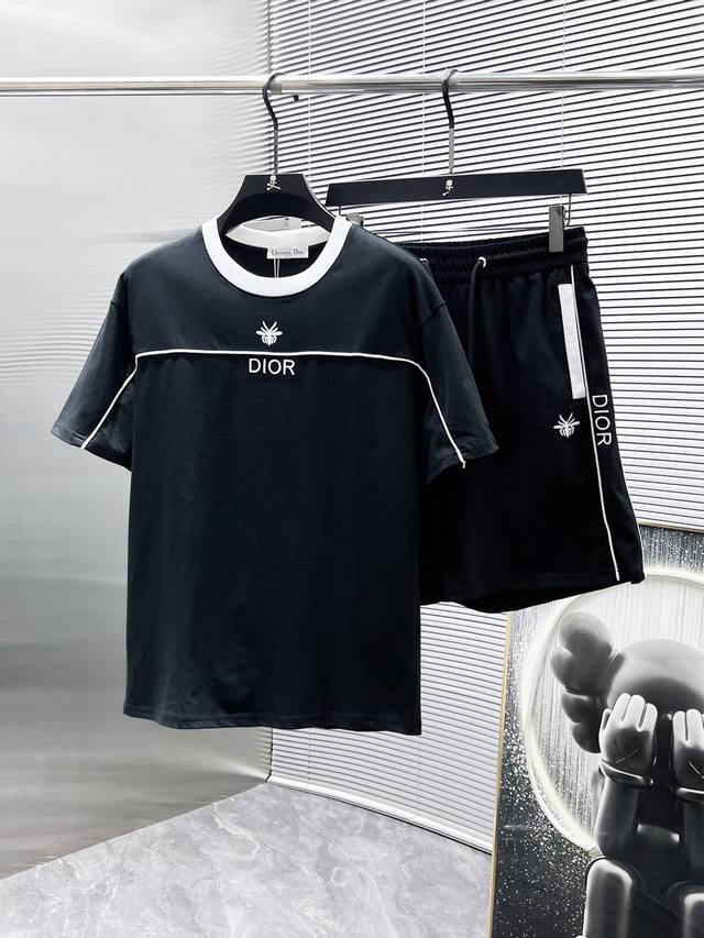 Dior 2025Ss new summer casual short-sleeved shorts suit, high-end version! Custo