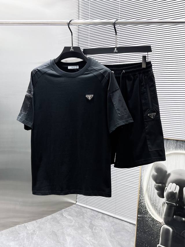 Prada 2025Ss new summer casual short-sleeved shorts suit, high-end version! Cus
