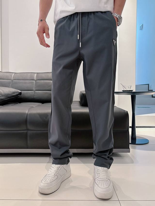 Prad 2025 Spring and Summer latest product, available at the counter, fashionabl