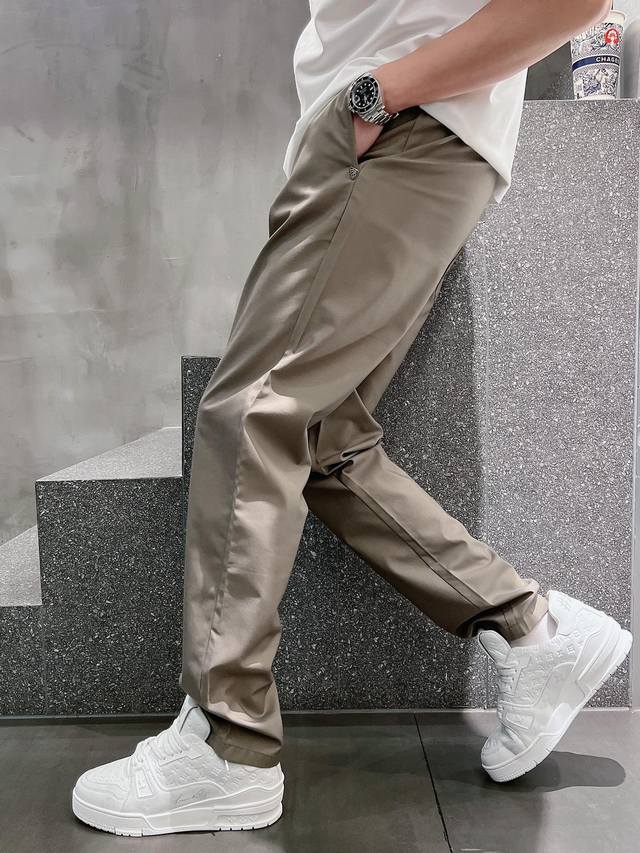 25 Spring, Summer and Early Autumn Casual Pants P's simple and fashionable casua