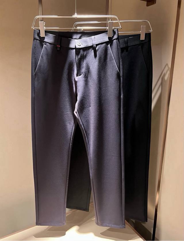 Kiton 2025 Spring and Summer new trousers, men's classic business casual basic t