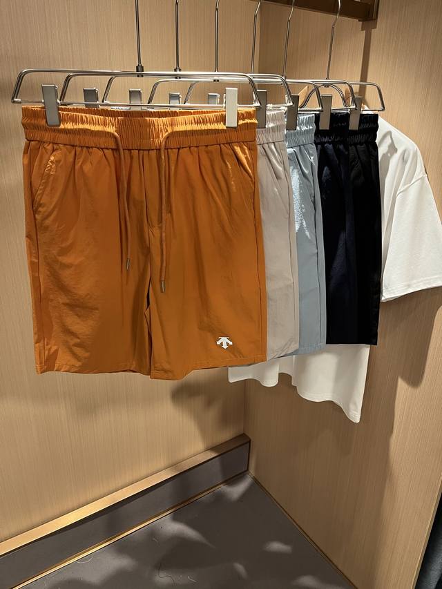 Descente, 2025 spring and summer new casual shorts, a professional sports brand
