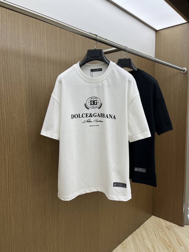 Dg Ss Summer new products counters are selling the latest series of pattern logo
