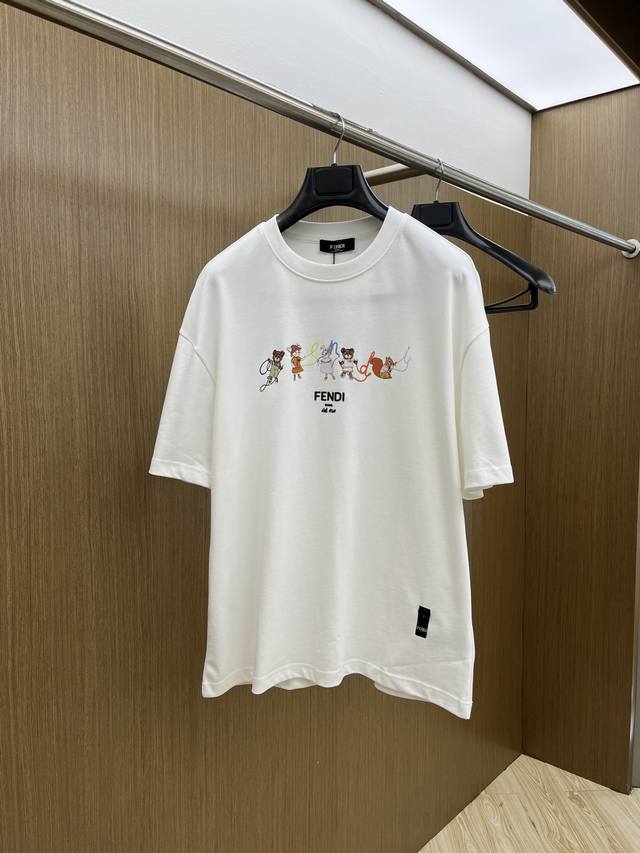 Fd Ss Summer new products counters are selling the latest series of pattern logo