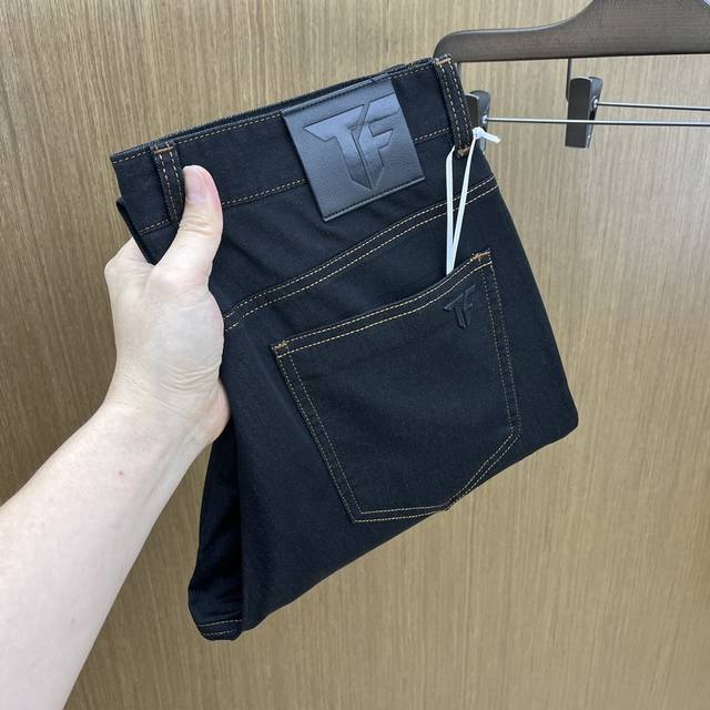 New product Tf 2540 Spring and Summer new casual jeans are on sale on the offic